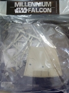 Star Wars: Millennium Falcon - O droide astromecânico R2 - Fascículo + Peças - ED. 31